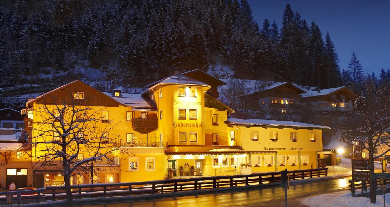 Hotel Hubertushof Flachau Exterior photo