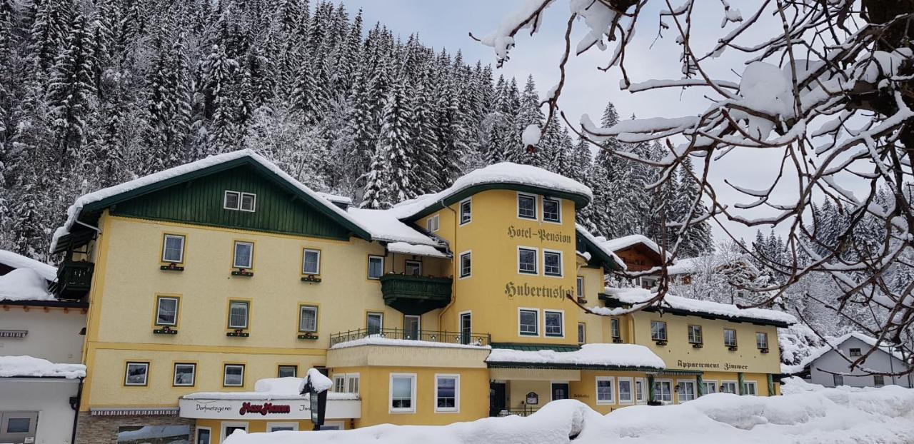 Hotel Hubertushof Flachau Exterior photo